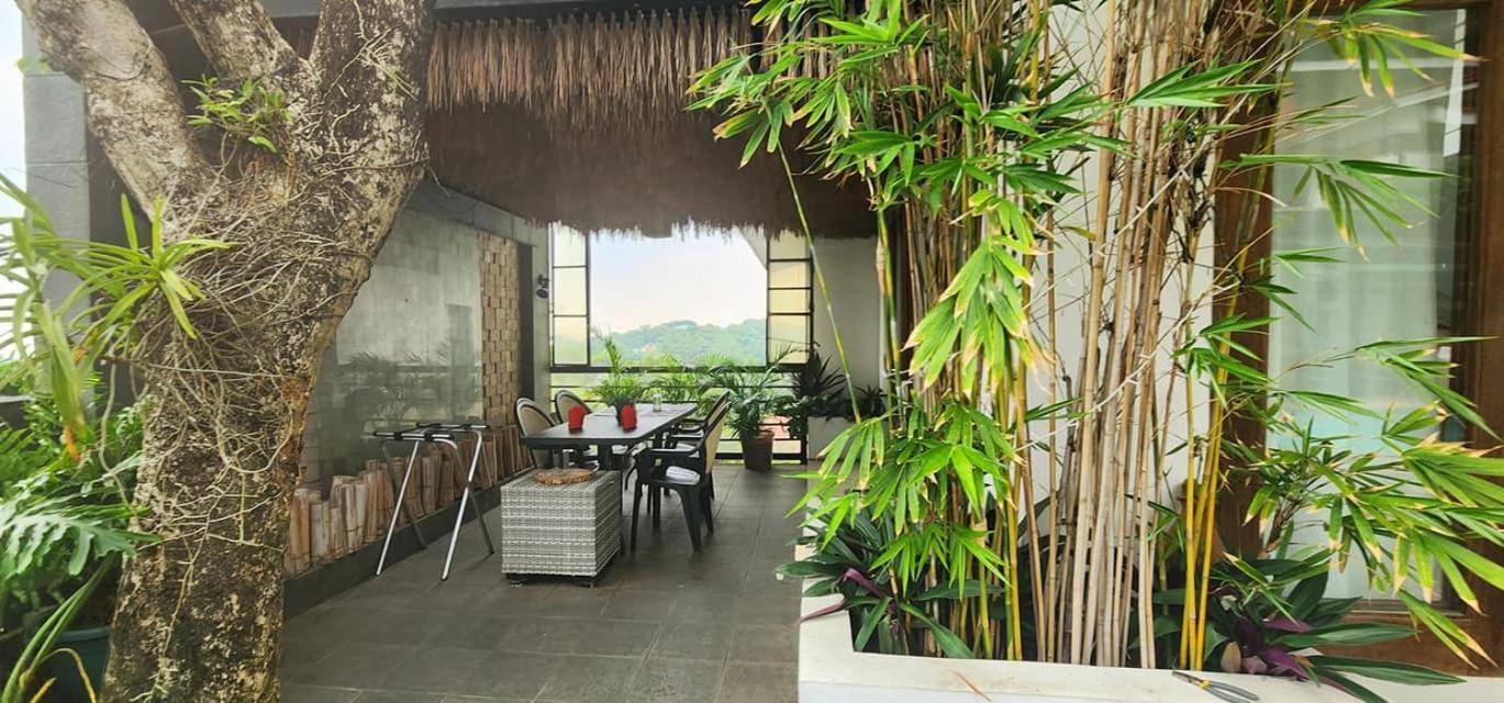 Date & Dine Resort Antipolo Exterior foto