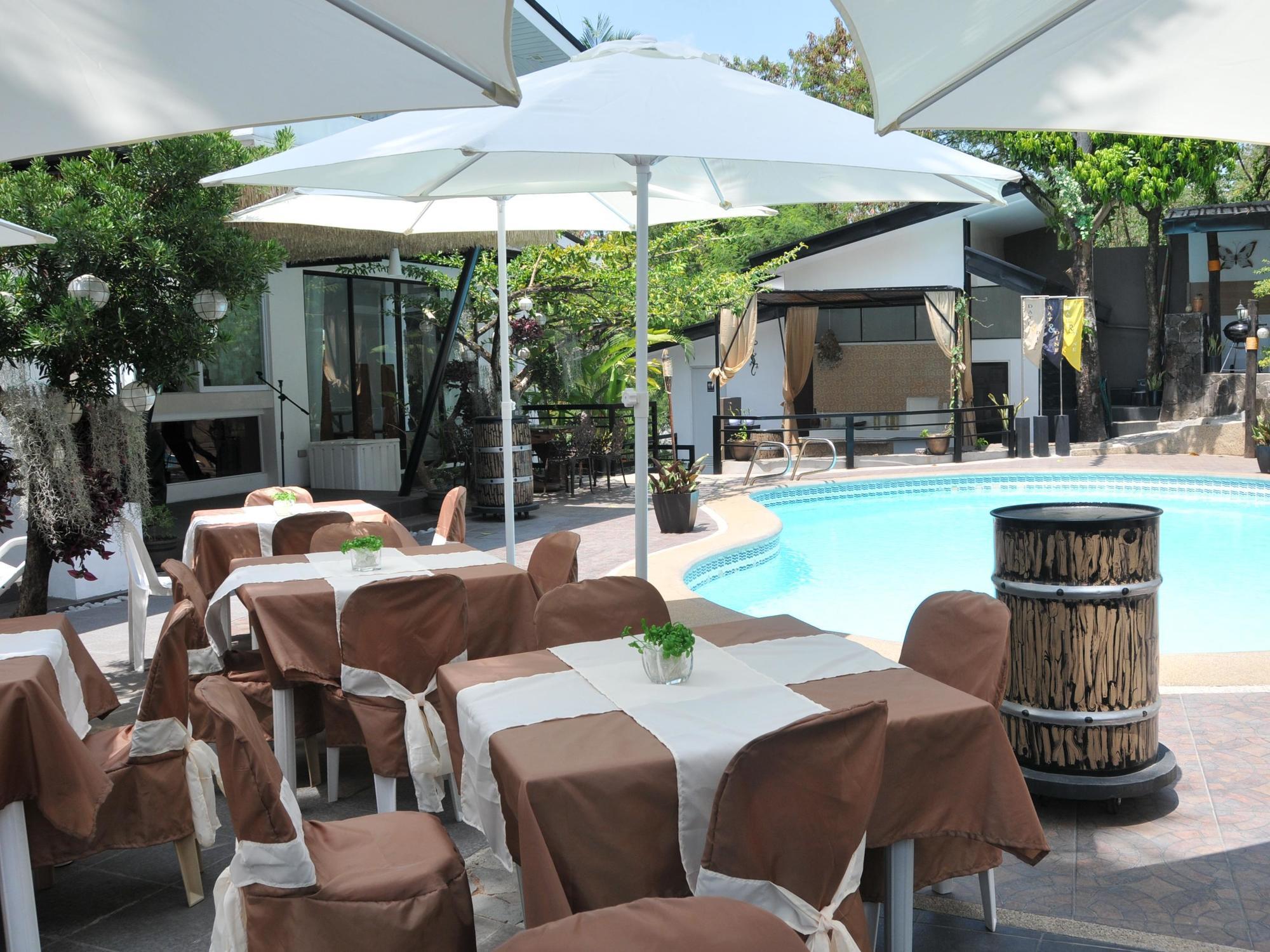 Date & Dine Resort Antipolo Exterior foto